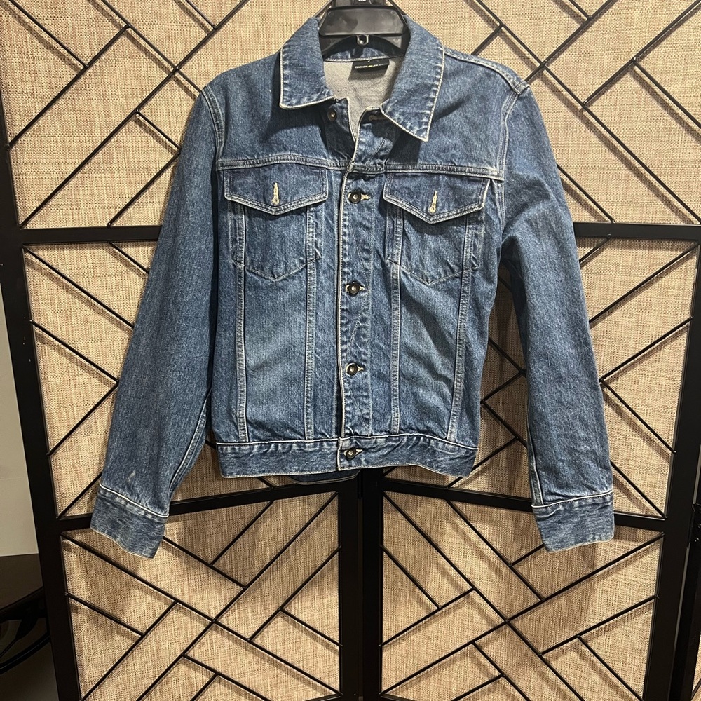 DKNY Classic Blue Stretchy Jean Jacket - 100% Cotton - L